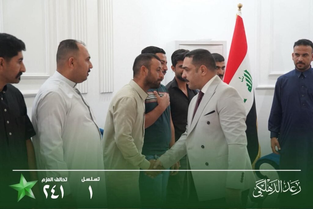 رعد الدهلكي يستقبل مجموعة من وجهاء ناحية بني سعد الذين أعلنوا دعمهم ومساندتهم، معربين عن شكرهم وتقديرهم لمواقفه الوطنية