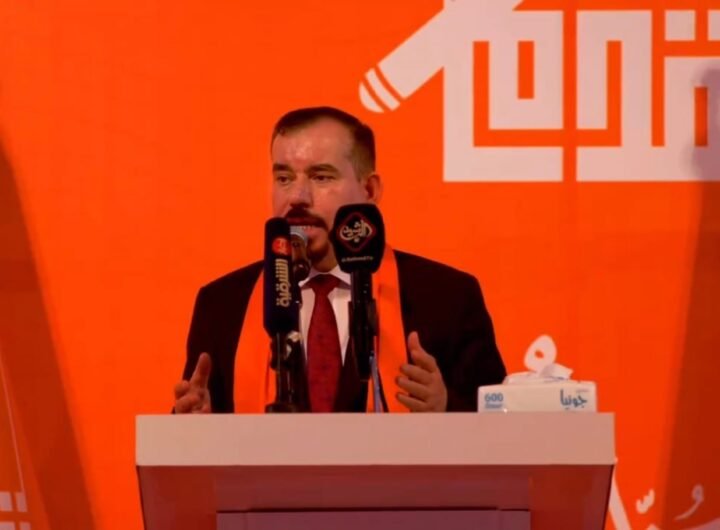 c52acff6-f81d-46d4-8c98-da11d71b133c